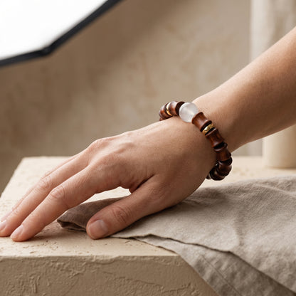 Rosewood Beaded Bracelet for Men and Women, Natural Wood Bead Wrist Jewelry with Polished Beads, Earthy Minimalist Style for Daily Outfits, Meditation, Layering, and Gift Styling